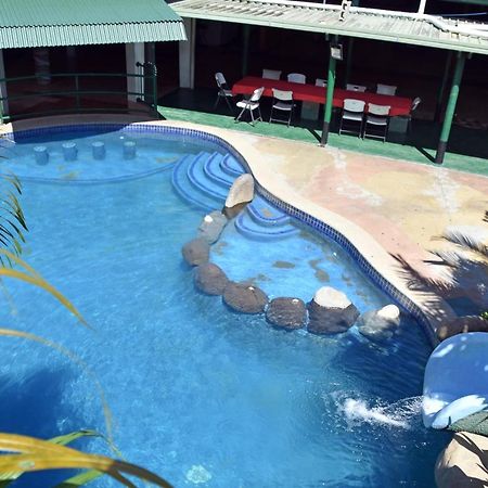 Grand Melanesian Hotel Nadi Eksteriør billede